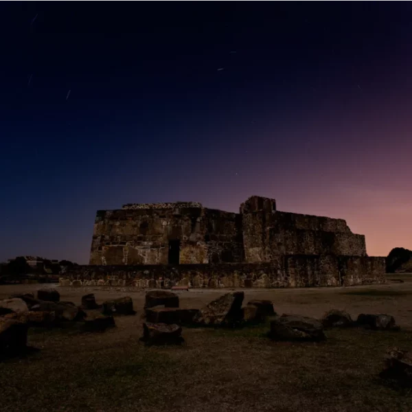 Monte Albán, cultura zapoteca, Oaxaca.