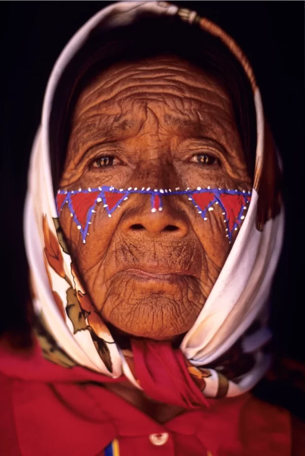 Mujer seri, Punta Perla, Sonora.