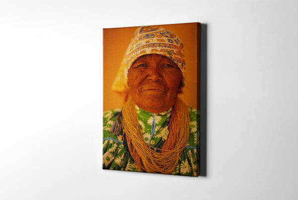 Mujer rarámuri, Norogachi, Chihuahua. - Image 2