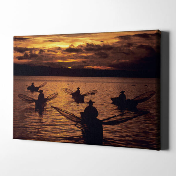Pescadores de Janitzio, Lago de Pátzcuaro, Michoacán.